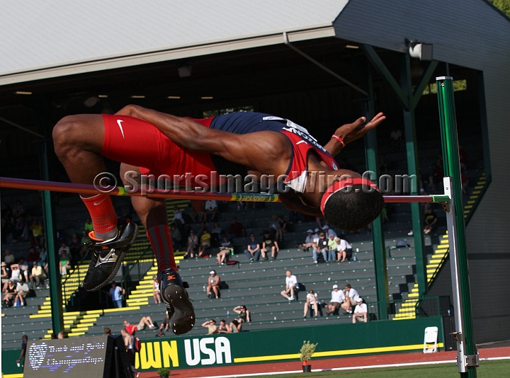 2012Pac12-Sat-194.JPG - 2012 Pac-12 Track and Field Championships, May12-13, Hayward Field, Eugene, OR.